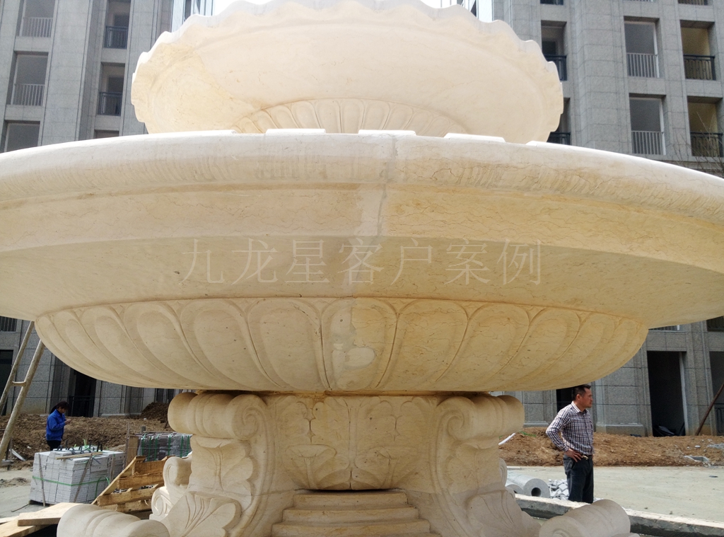 埃及米黃水缽特寫(xiě)